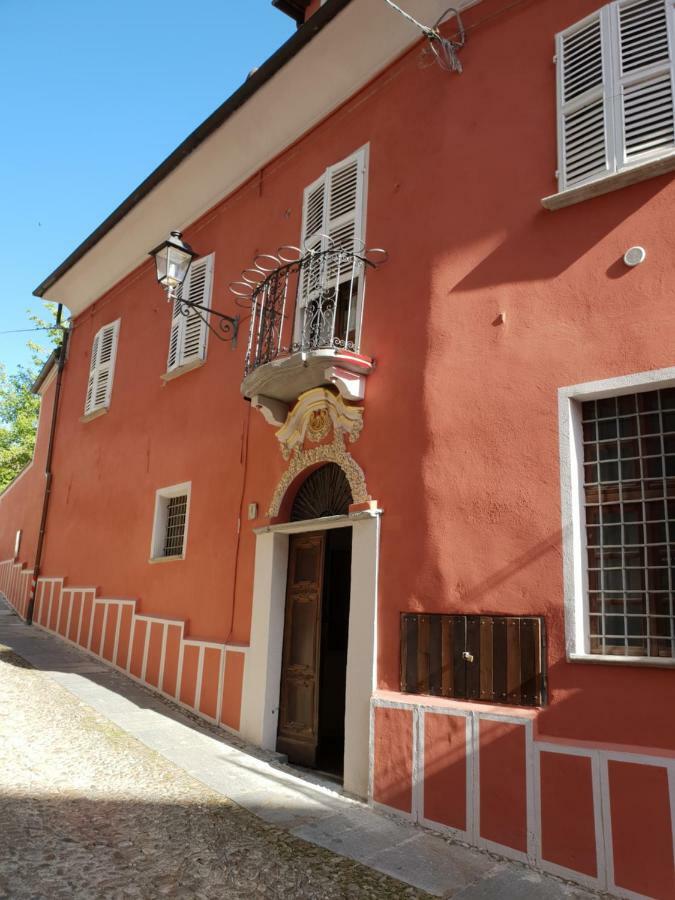 الشقق الفندقية كوستيليولي دستيفي  La Rocca Di Efisio المظهر الخارجي الصورة