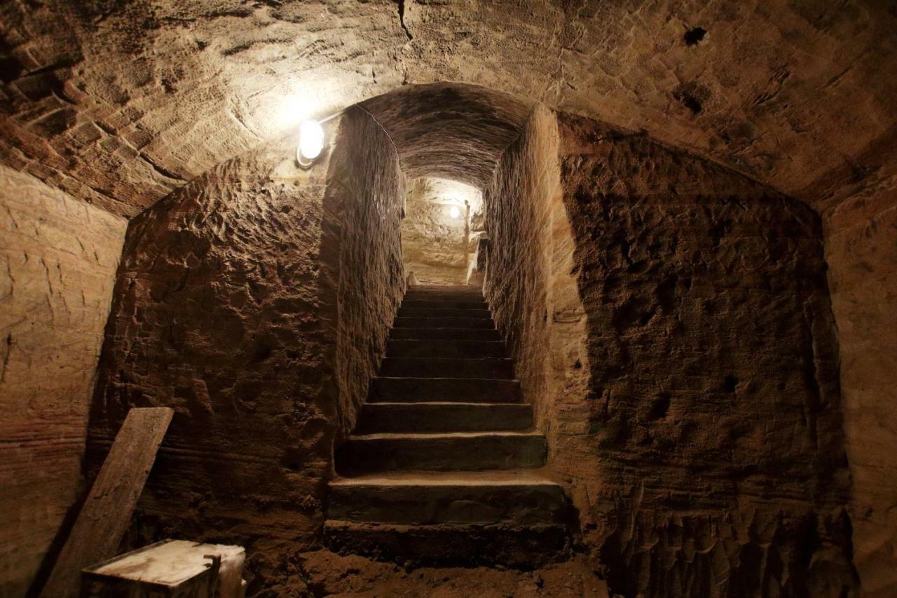 الشقق الفندقية كوستيليولي دستيفي  La Rocca Di Efisio المظهر الخارجي الصورة